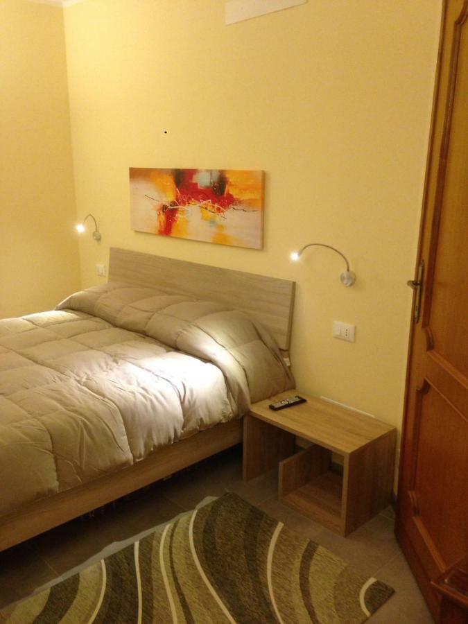 A Casa Di Fede Daire LʼAquila Dış mekan fotoğraf